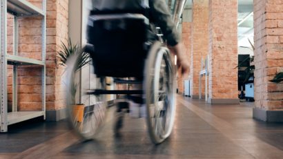 Koronawirus a ratowanie miejsc pracy. Mało wniosków o pomoc z ZFRON. Komentarz POPON w Dzienniku Gazecie Prawnej