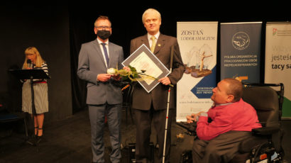 InfoKatowice.pl: Dziennikarz InfoKatowice.pl nagrodzony. Krzysztof Wostal laureatem Lodołamaczy 2020
